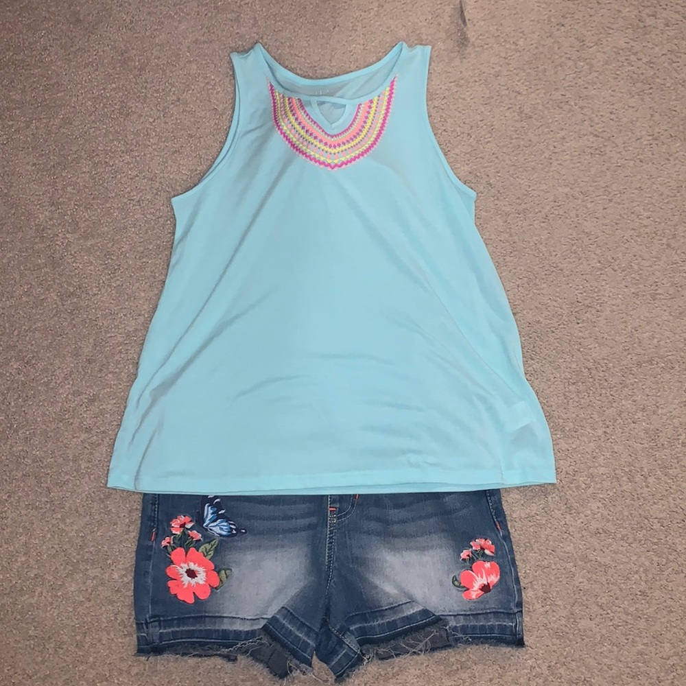 NWT- Big Girls size 14 top